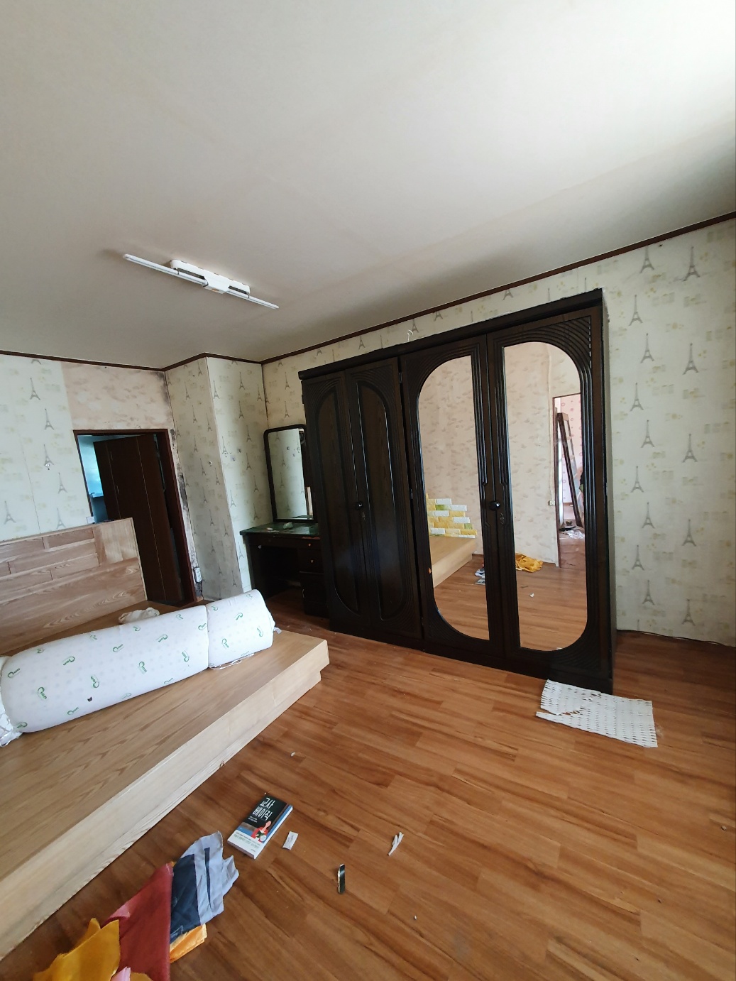 latest image